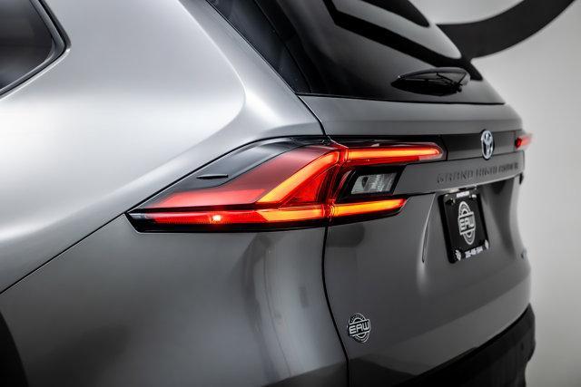 used 2025 Toyota Grand Highlander car, priced at $51,874