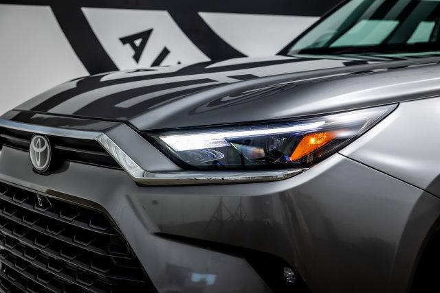 used 2025 Toyota Grand Highlander car, priced at $51,874