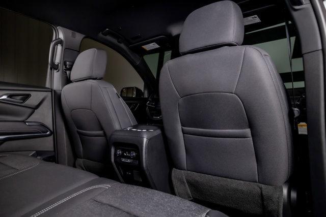 used 2025 Chevrolet Traverse car, priced at $43,597