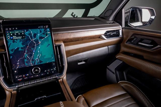 used 2025 GMC Yukon car, priced at $99,997