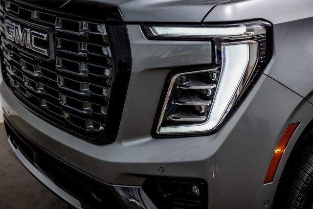 used 2025 GMC Yukon car, priced at $99,997