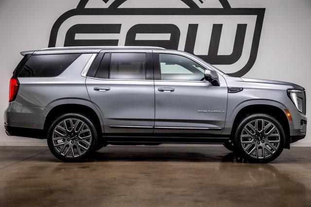 used 2025 GMC Yukon car, priced at $99,997