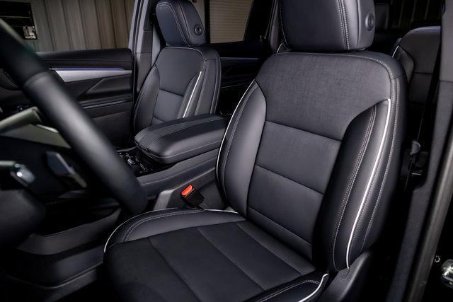used 2025 Buick Enclave car, priced at $41,997