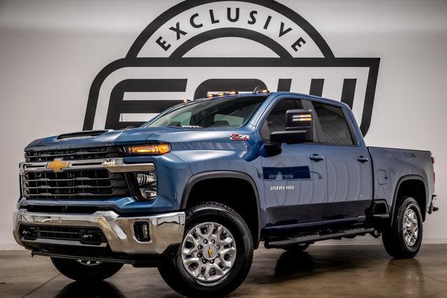 used 2025 Chevrolet Silverado 3500 car