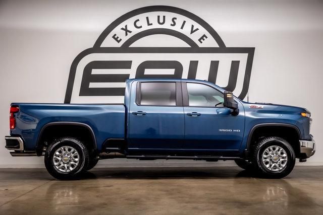 used 2025 Chevrolet Silverado 3500 car