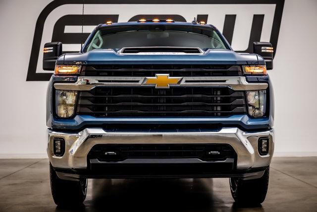 used 2025 Chevrolet Silverado 3500 car