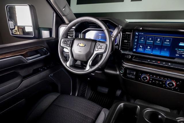 used 2025 Chevrolet Silverado 3500 car