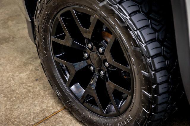 used 2017 GMC Sierra 1500 car, priced at $32,880