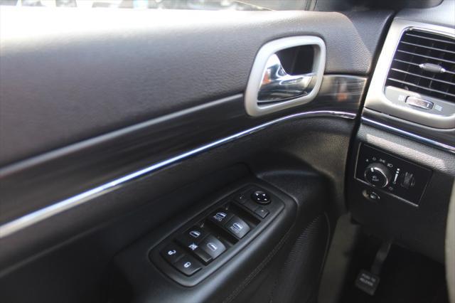 used 2021 Jeep Grand Cherokee car, priced at $24,990