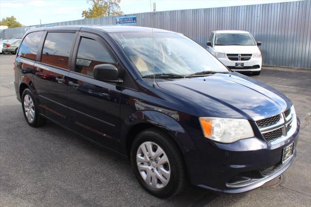 used 2014 Dodge Grand Caravan car, priced at $3,490