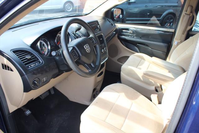 used 2014 Dodge Grand Caravan car, priced at $3,490