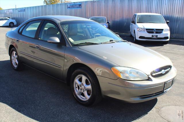 used 2003 Ford Taurus car, priced at $3,490