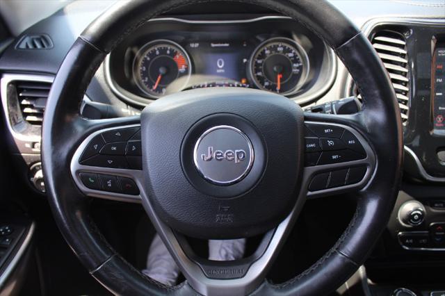 used 2020 Jeep Cherokee car, priced at $18,990