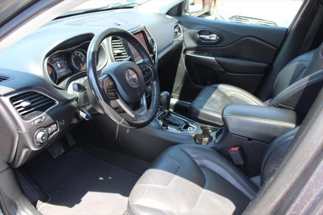 used 2020 Jeep Cherokee car, priced at $18,990