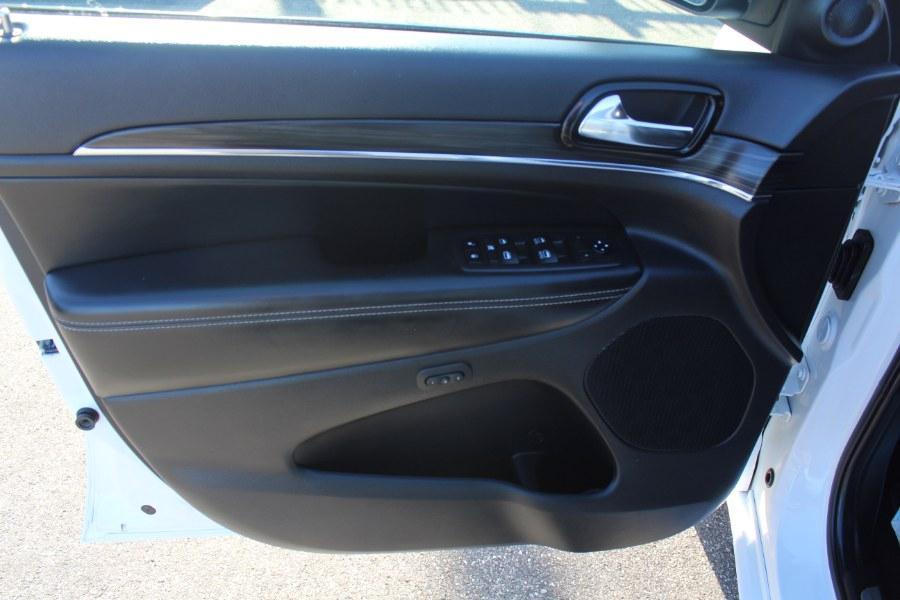 used 2021 Jeep Grand Cherokee car, priced at $27,990
