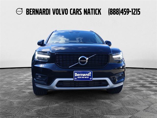 used 2020 Volvo XC40 car, priced at $26,275