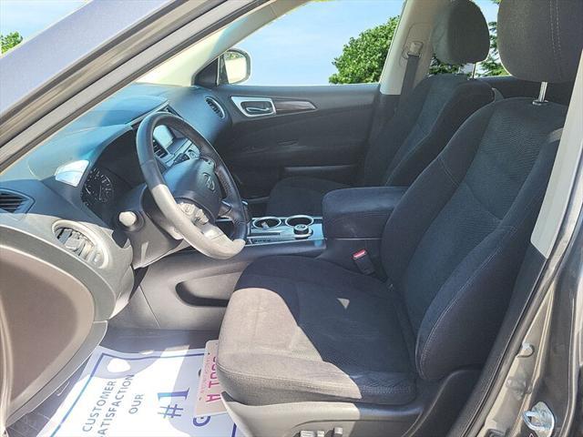 used 2015 Nissan Pathfinder car, priced at $7,500