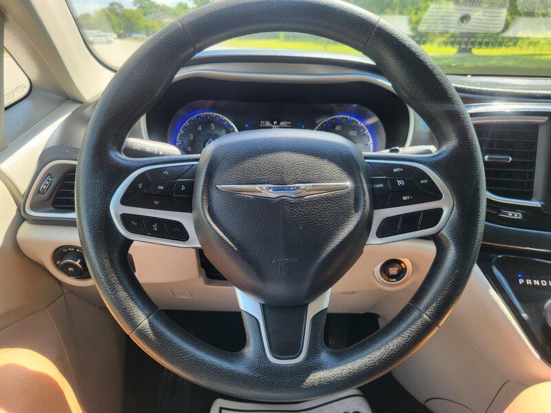used 2020 Chrysler Pacifica car, priced at $9,995