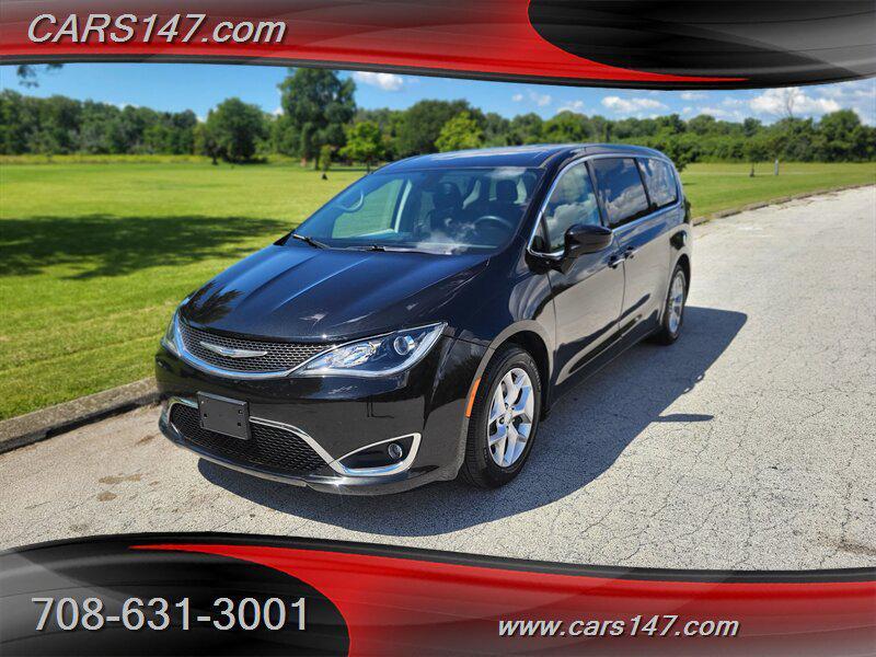 used 2020 Chrysler Pacifica car, priced at $9,995
