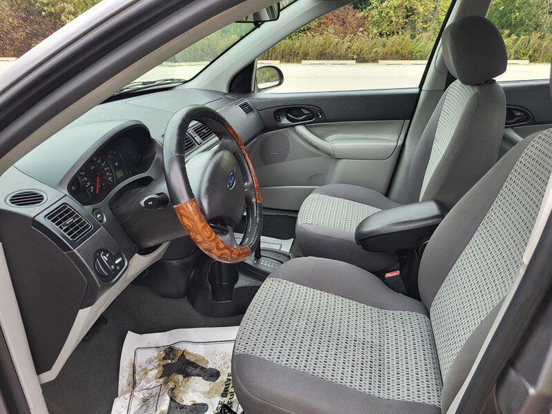 used 2007 Ford Focus car, priced at $3,995