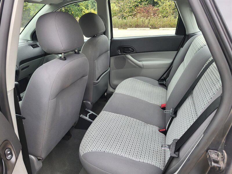 used 2007 Ford Focus car, priced at $3,995