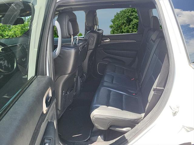 used 2016 Jeep Grand Cherokee car, priced at $12,995