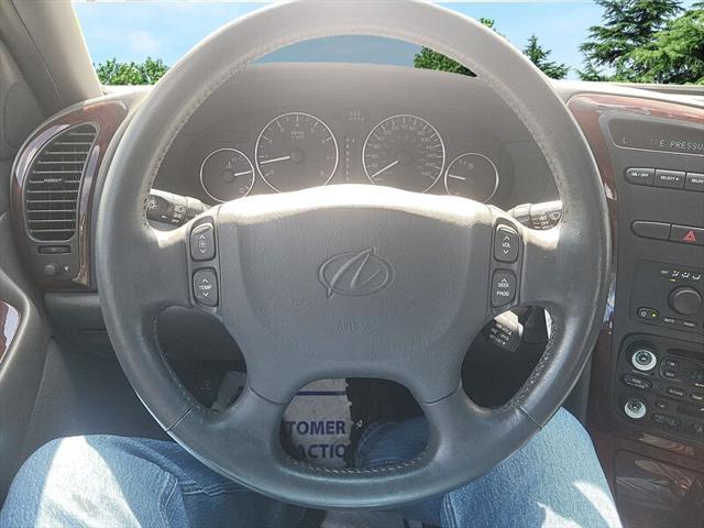 used 2001 Oldsmobile Aurora car, priced at $4,995