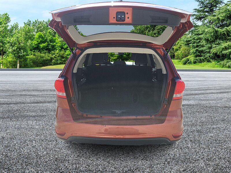 used 2014 Dodge Journey car, priced at $5,995