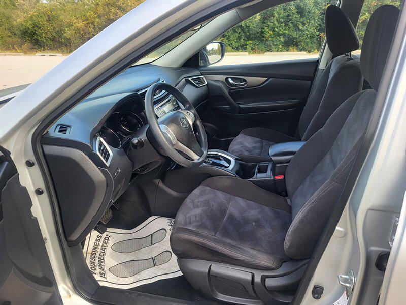 used 2015 Nissan Rogue car, priced at $4,995