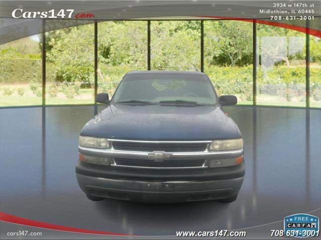 used 2001 Chevrolet Suburban car, priced at $2,995