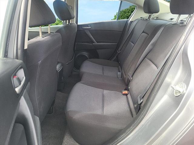 used 2010 Mazda Mazda3 car, priced at $4,250