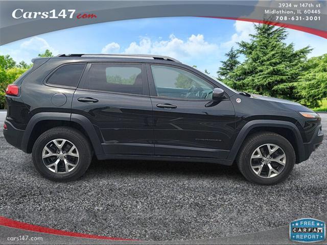 used 2015 Jeep Cherokee car, priced at $11,500