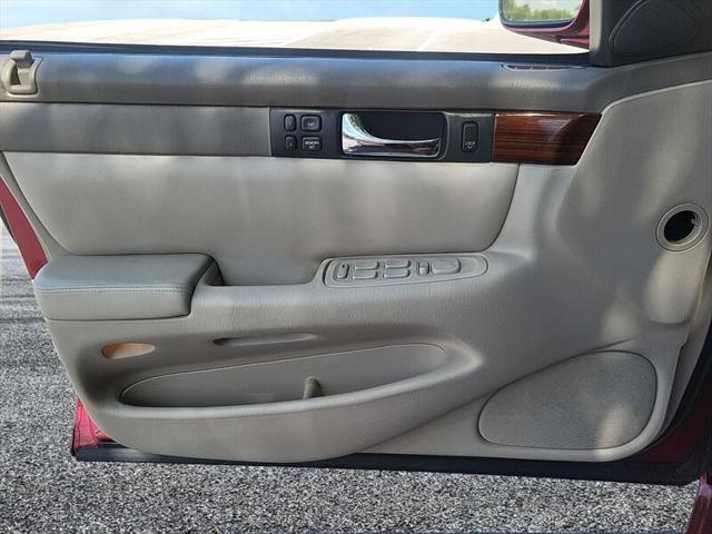 used 2002 Cadillac Seville car, priced at $7,500