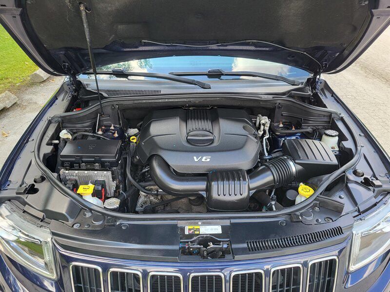 used 2014 Jeep Grand Cherokee car, priced at $13,995