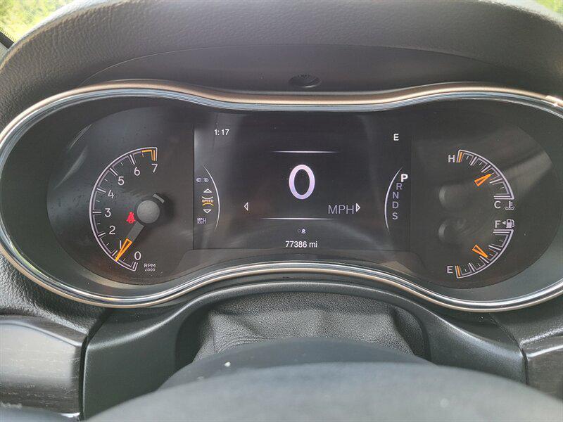 used 2014 Jeep Grand Cherokee car, priced at $13,995