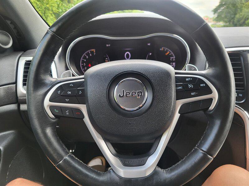 used 2015 Jeep Grand Cherokee car, priced at $13,500