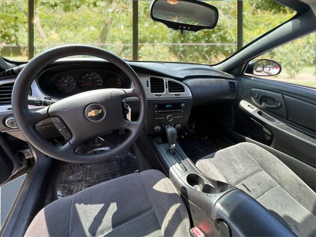 used 2006 Chevrolet Monte Carlo car, priced at $4,995