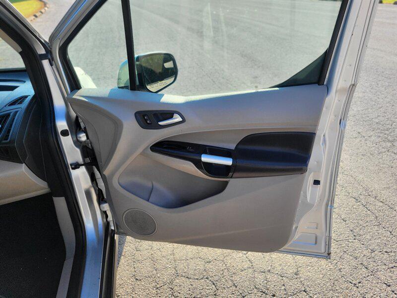 used 2016 Ford Transit Connect car, priced at $9,995