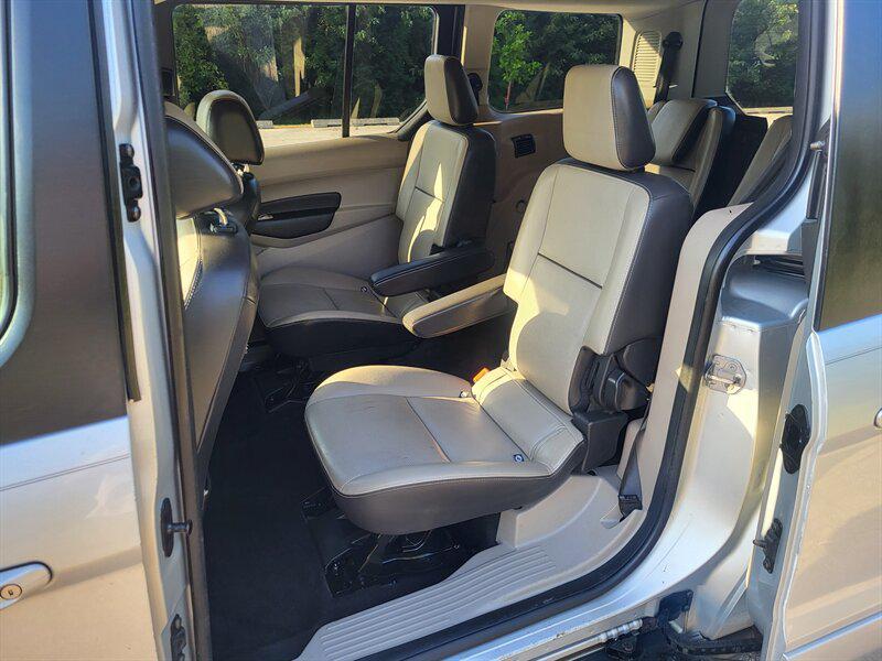 used 2016 Ford Transit Connect car, priced at $9,995