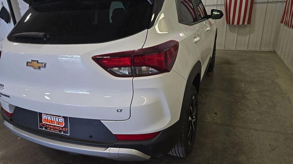 new 2025 Chevrolet TrailBlazer car, priced at $26,680