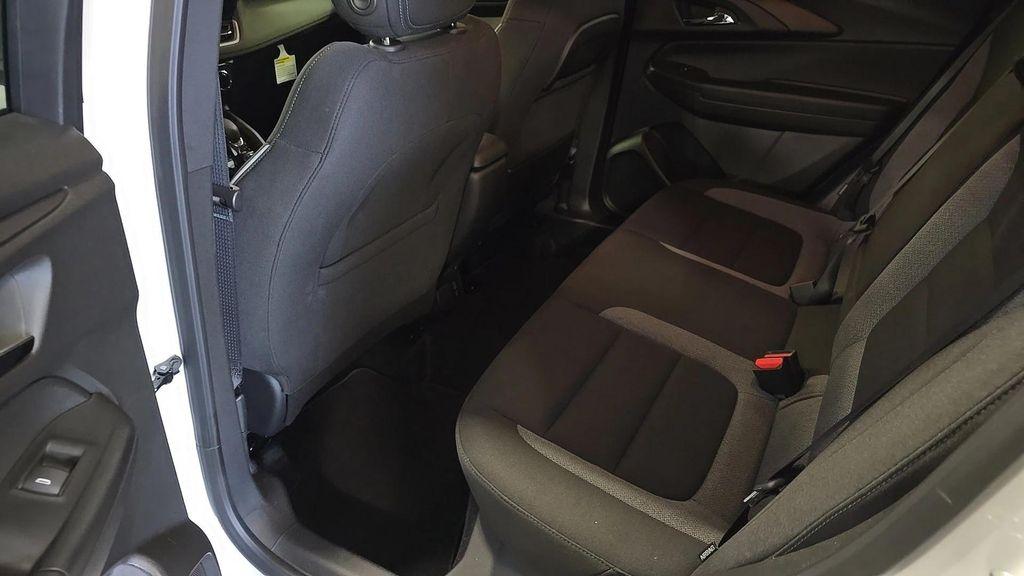 new 2025 Chevrolet TrailBlazer car, priced at $26,680