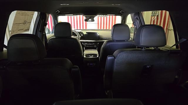 new 2025 Chevrolet Traverse car, priced at $45,625