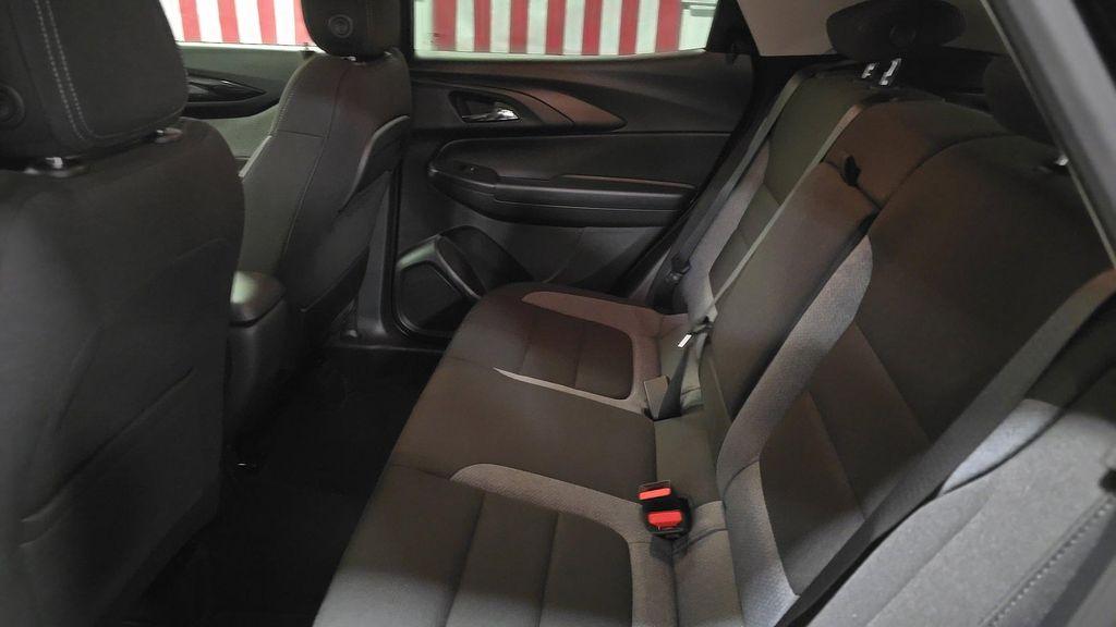 new 2025 Chevrolet TrailBlazer car, priced at $27,180