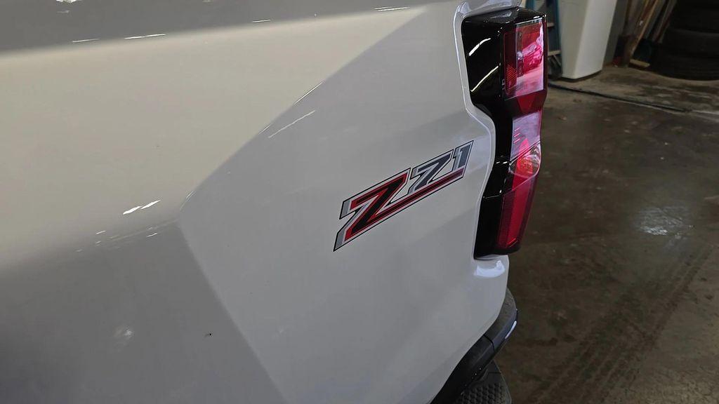 new 2026 Chevrolet Colorado car, priced at $43,945