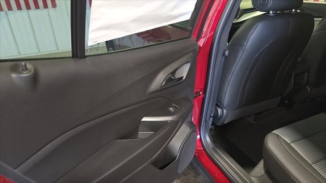 new 2025 Chevrolet Trax car, priced at $22,985