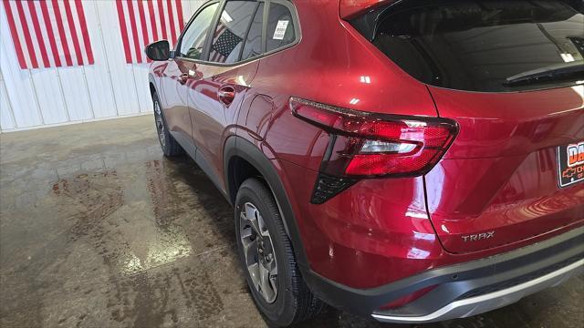 new 2025 Chevrolet Trax car, priced at $22,985