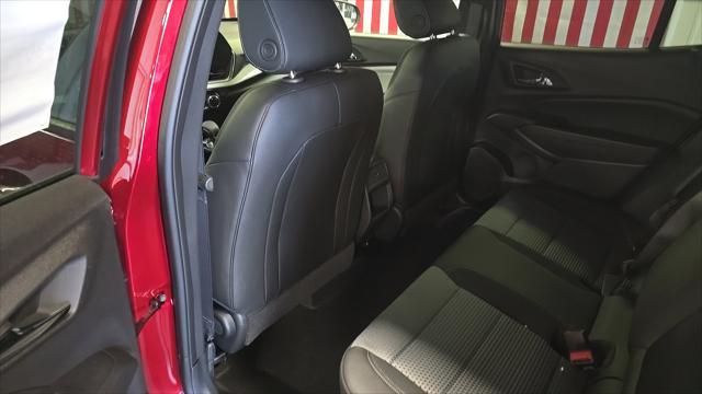 new 2025 Chevrolet Trax car, priced at $22,985