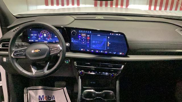 used 2025 Chevrolet Traverse car, priced at $37,480