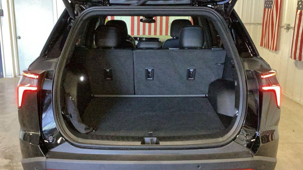 new 2026 Chevrolet Equinox car, priced at $30,640