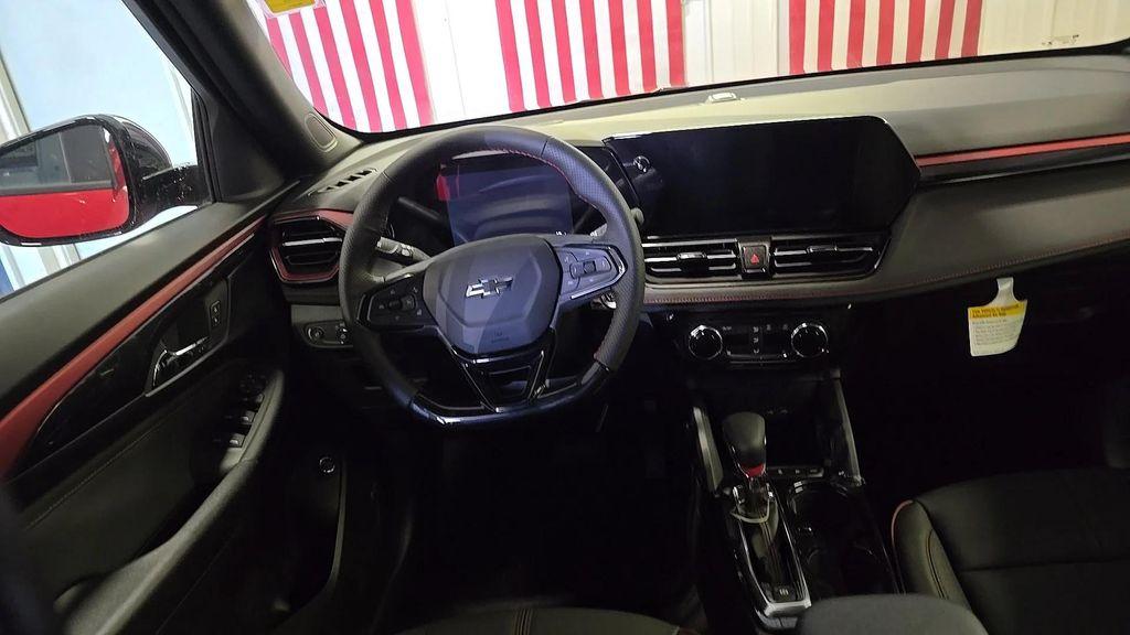 new 2026 Chevrolet TrailBlazer car, priced at $33,470